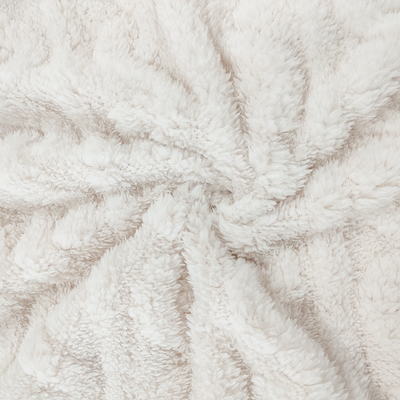 ผ้าห่มสีขาว Plush Shu Velveteen Fabric 270 GSM Soft Sherpa สำหรับชุดนอนฤดูหนาว