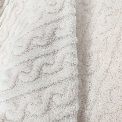ผ้าห่มสีขาว Plush Shu Velveteen Fabric 270 GSM Soft Sherpa สำหรับชุดนอนฤดูหนาว