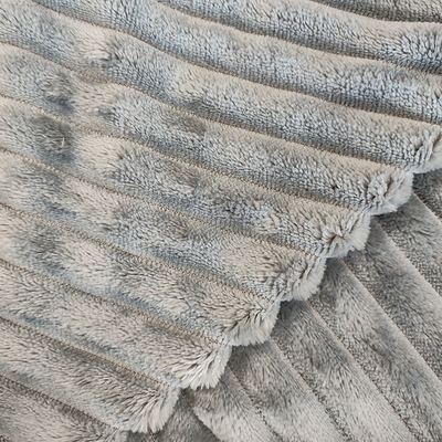 ผ้าขนแกะสักหลาด Jacquard 150D ถักหลากสี 270 GSM