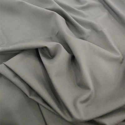 40s N / R สีดําผ้าโรมัน 380 GSM สําหรับเสื้อผ้าระดับสูง