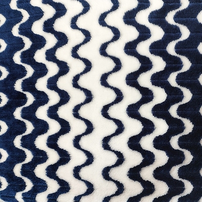 Cationic Jacquard Flannel Fleece ผ้า 260gsm สำหรับผ้าห่มอุ่นเสื้อผ้าสิ่งทอที่บ้าน