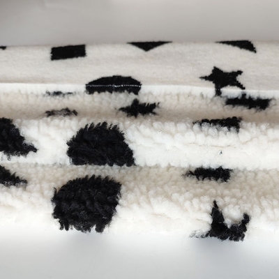 ผ้าขนแกะเชอร์ปาสีดำและสีขาวเส้นด้าย Jacquard ย้อมสำหรับพรมปูพื้น Backoack