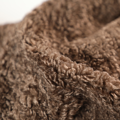 สีทึบ Faux Sherpa Fleece ผ้าตุ๊กตาหมี 300gsm Outdoor Coat Warm