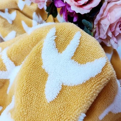 ผ้า Jacquard Shu Velveteen 300gsm สำหรับผ้าคลุมโซฟาผ้าโพลีเอสเตอร์ 100% ผ้ากำมะหยี่