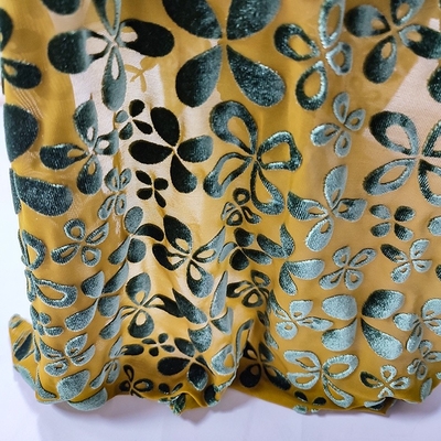 ผ้ากำมะหยี่เกาหลีลายดอกไม้ 140 แกรมสำหรับผู้หญิงสวมผ้าพันคอ