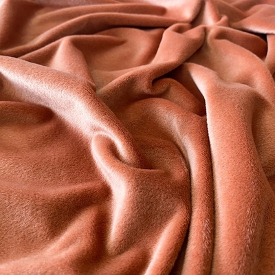 สแปนเด็กซ์โพลีเอสเตอร์สีทึบ Super Soft ผ้า Coral Red Double Side