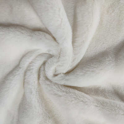 ตัดขนกระต่ายขาว Faux Fur Fabric 350gsm 288F 100% Polyester